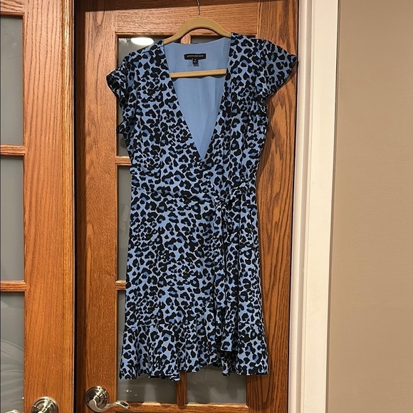 Banana Republic Dresses & Skirts - Banana Republic Blue Ruffled Wrap Mini Dress​​​​​